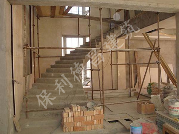 現(xiàn)澆施工現(xiàn)場(chǎng)